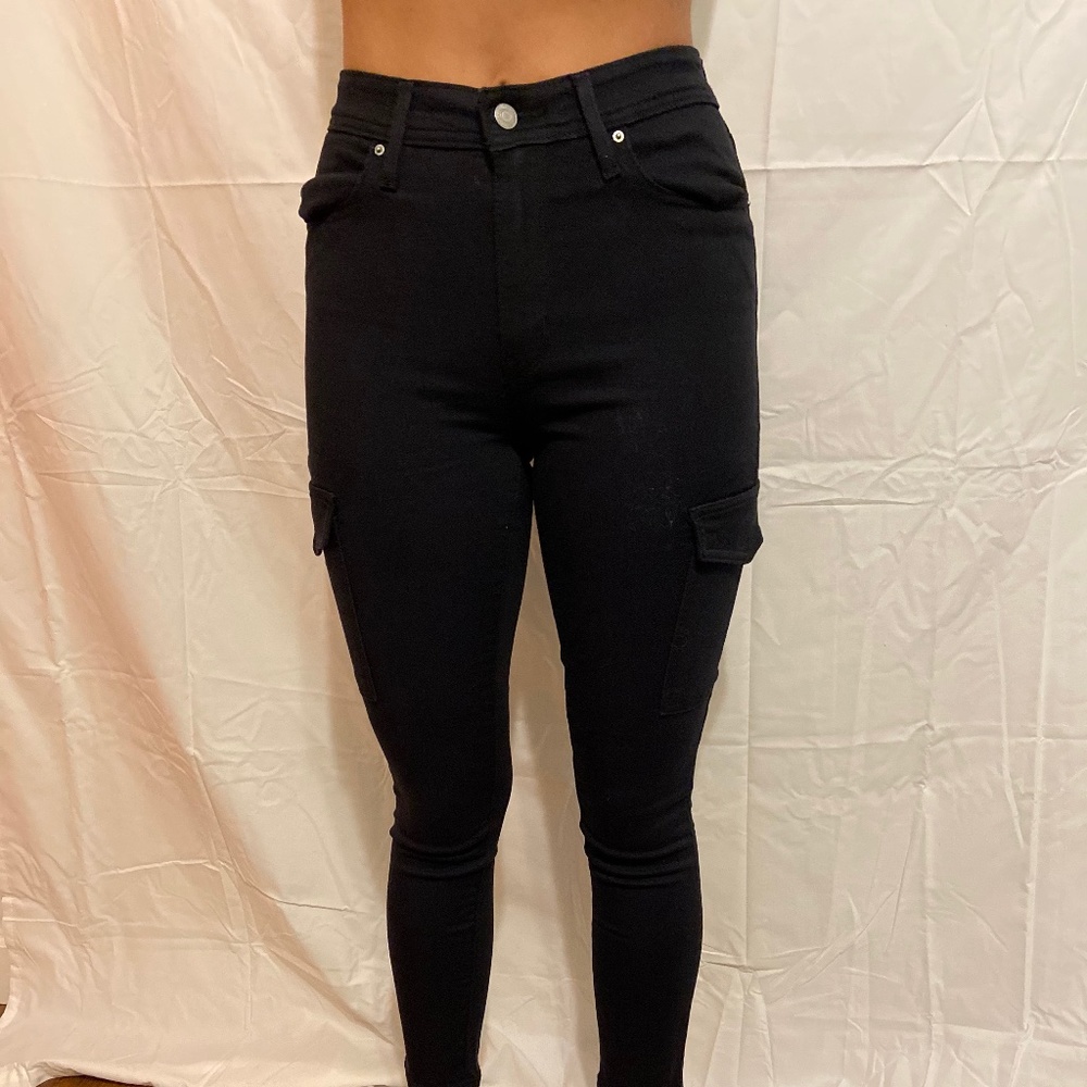 Levi's Black Cargo Skinny Jeans